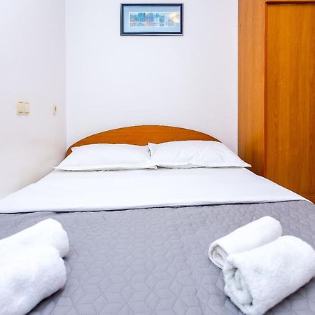 Aga Beach Suites Omis Ngoại thất bức ảnh